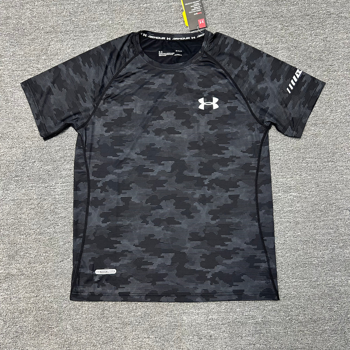 Under Armour Camo Performance T-Shirt